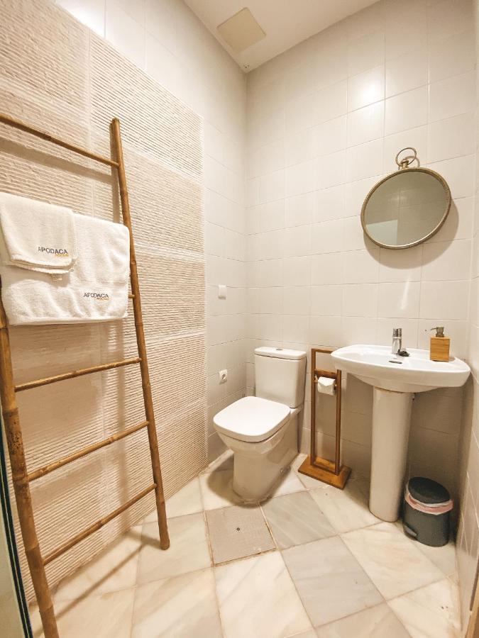 Apodaca Inn Cadiz